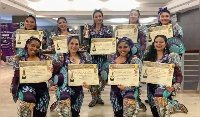 Machita Mujer Caporal obtuvo el premio Mujer de Oro - Líder por Excelencia 2024. Foto: MMC Machita Mujer Caporal obtuvo el premio Mujer de Oro - Líder por Excelencia 2024. Foto: MMC