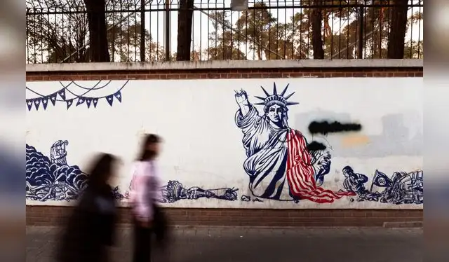  La propaganda antiestadounidense es omnipresente en Irán. Foto: Jorge Pezantes   