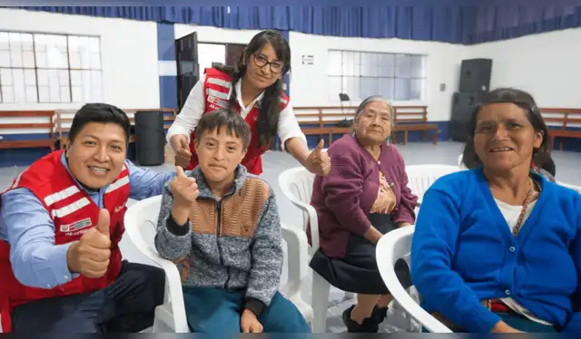  El Programa Contigo ofrece esta pensión adelantada a las familias de bajos recursos. Foto: Radio Nacional 