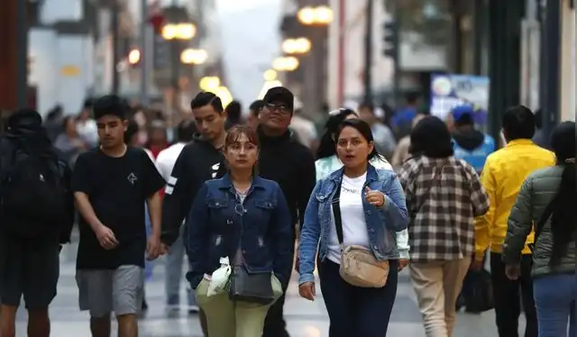 Más de 9,4 millones de peruanos es considerado pobre monetario, según el INEI.    
