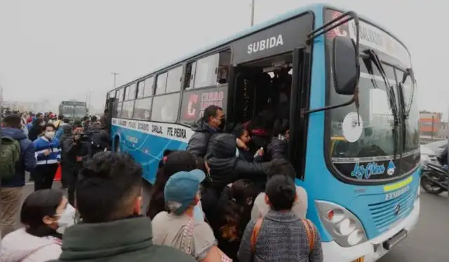  El encarecimiento de combustibles impulsó en 9% el rubro transporte, trasladándose rápidamente a pasajes.   