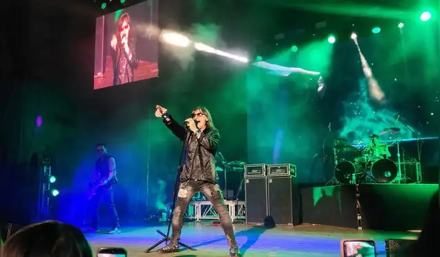  Barilari demostró la vigencia de su voz y de la música de su banda. Créditos: Erwin Valenzuela / La República    