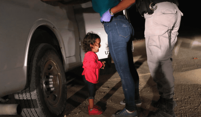 Migrant girl cries over US border interventions. Photo: Stanford University Migrant girl cries over US border interventions. Photo: Stanford University