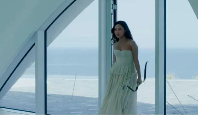 MAMAMOO: Hwasa en una escena del teaser mv  Lost My Mind (LMM). Crédito: captura YouTube