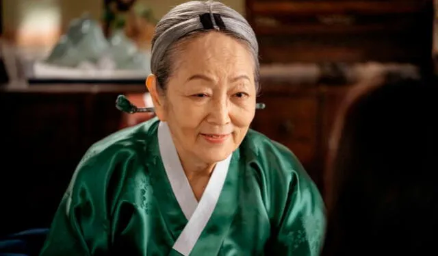 The king: Eternal monarch: el papel de Lady Noh es interpretado por la actriz surcoreana Kim Young Ok.