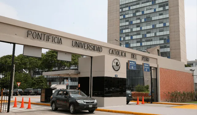 La PUCP es nuevamente considerada la mejor universidad del país por el top de QS. Foto: Andina    