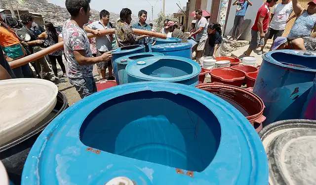 Suministro. Se habilitarán puntos de distribución de agua. Foto: La República Suministro. Se habilitarán puntos de distribución de agua. Foto: La República