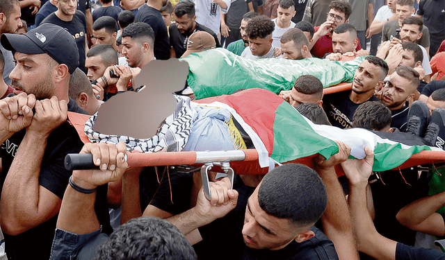  Dolor. El entierro de un miembro de Hamás en Gaza. Foto: EFE   