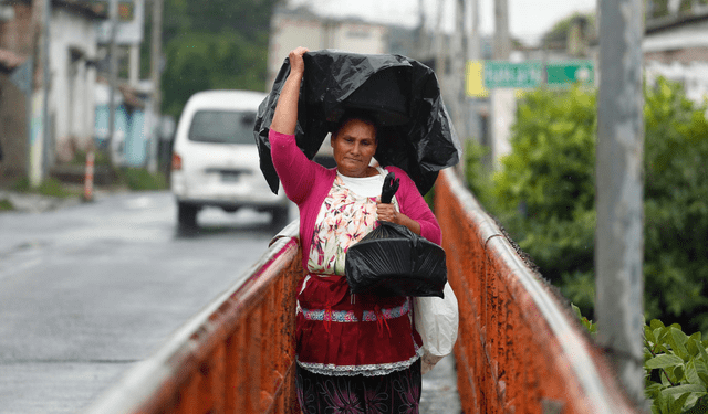  El Salvador espera que tormenta tropical Pilar genere lluvias intensas antes de alejarse. Foto: Agencia EFE    