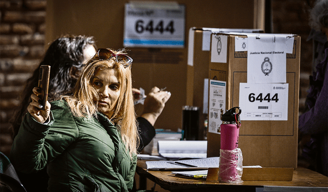  Incertidumbre. Argentinos escogen hoy a su presidente. Foto: EFE   