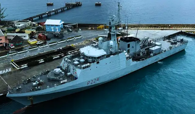 HMS Trent cuenta con 65 tripulantes, una velocidad máxima de 24 nudos y un alcance de 5.000 millas náuticas. Foto: @rosso1y HMS Trent cuenta con 65 tripulantes, una velocidad máxima de 24 nudos y un alcance de 5.000 millas náuticas. Foto: @rosso1y