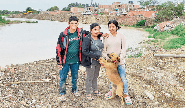  Los curo. Familia teme quedarse sin hogar por El Niño. Foto: difusión   