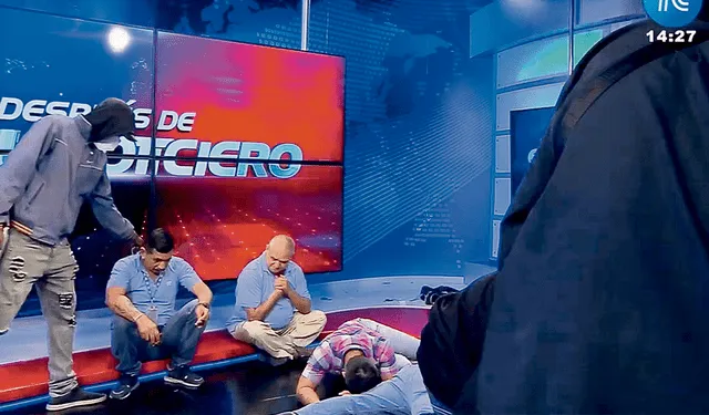  Toma. Criminales asaltaron el canal TC en pleno noticiero en vivo. Fue el principio del caos en Guayaquil. Foto: difusión   