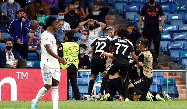  Sheriff Tiraspol venció 2-1 al Real Madrid en el Santiago Bernabéu durante la fase de grupos de la Champions 2021. Foto: EFE   