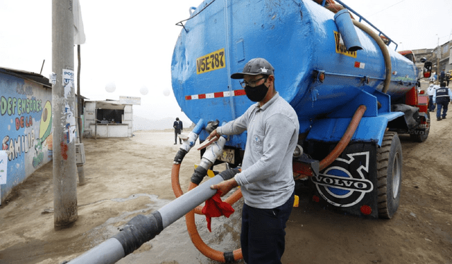 La baja presión del agua en 6 distritos se dará por trabajos de mantenimiento de Sedapal. Foto: Sedapal   