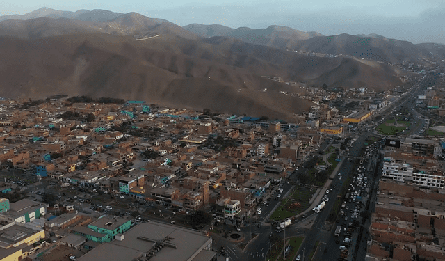  Vista aérea de Ventanilla en 2020. Foto: captura de pantalla/Ventanilla TV/YouTube   