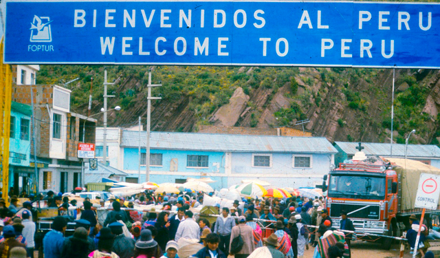 El martes 8 de octubre aún no se registró la presencia de militares bolivianos en Desaguadero. Foto: Andina   