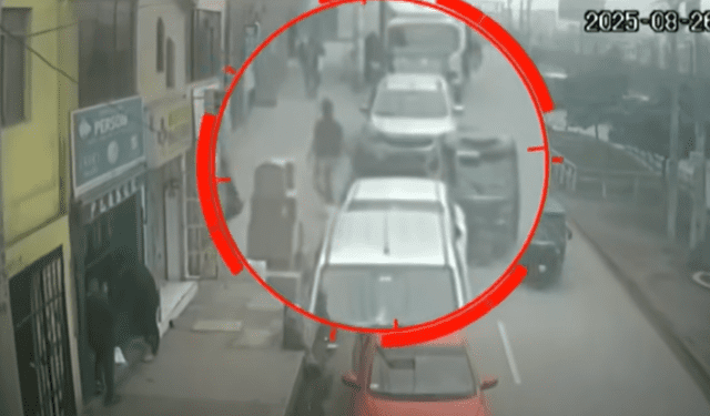  Cámaras captaron el instante previo al robo del celular a un hombre. Captura ATV   