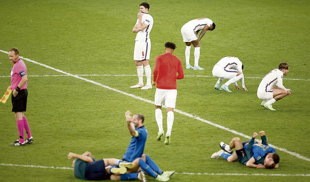Dos caras. Mientras Italia celebra, Inglaterra se lamenta. ¡Así es el fútbol! Foto: difusión