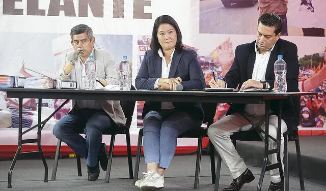 Fuerza Popular: Keiko Fujimori, Luis Galarreta y Miguel Torres