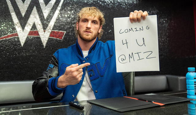 Logan Paul arremetió contra The Miz en su primer día como superestrella de WWE. Foto: Twitter/WWE