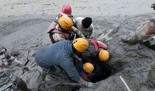 Gran avalancha en la India deja al menos 9 muertos y unos 150 desaparecidos