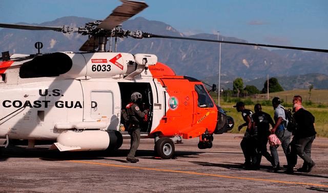 EE. UU. envía 8 helicópteros a Haití