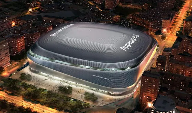 Diseñado por Gerkan, Marg und Partner Architekten, prevé una nueva envoltura para el estadio de bandas de acero y líneas vanguardistas. Foto: Real Madrid