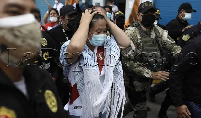 Keiko Fujimori llegó media hora tarde al debate en Chota Foto: Aldair Mejía/La República