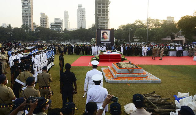 Funeral de Lata Mangeshkar en Mumbai. Foto: AFP