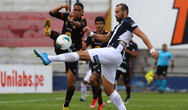 Hernán Barcos dio tres asistencias en el partido que jugó Alianza Lima ante Ayacucho FC. Foto: difusión