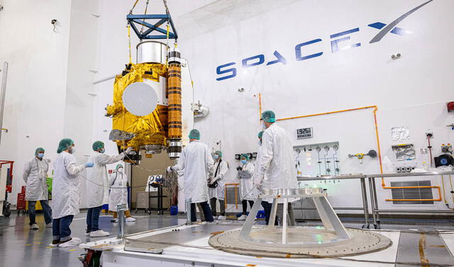 Nave DART en las instalaciones de SpaceX. Foto: NASA / Johns Hopkins APL / Ed Whitman