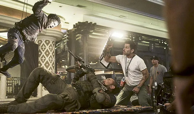 Acción. Durante una escena junto al director Zack Snyder. Foto: difusión