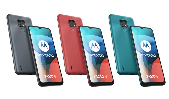 El Moto e7 está disponible en color gris, rojo y azul. Foto: Motorola
