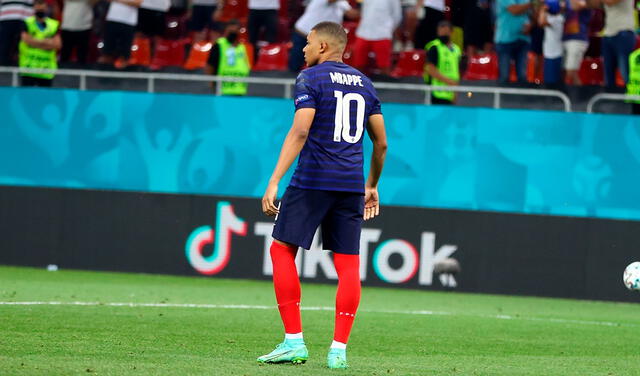 Kylian Mbappé se fue de la Eurocopa sin marcar un solo gol. Foto: EFE