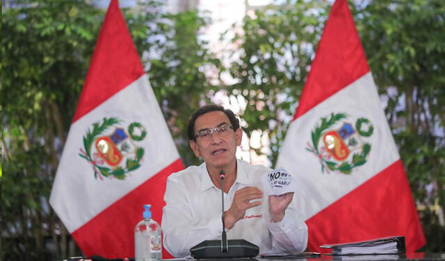 Vizcarra señaló que hay una propuesta para que sea considerado el uso de playas de manera gradual. Foto: Presidencia.