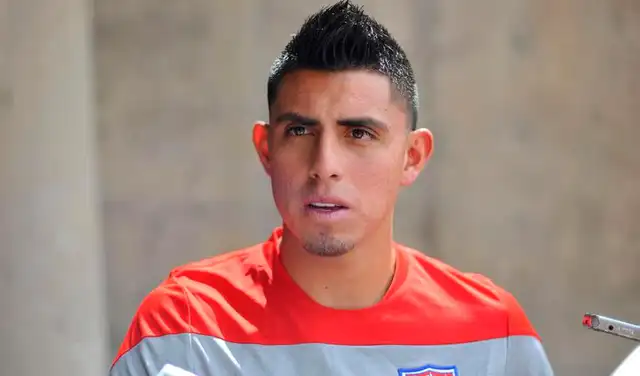 Joe Corona, de padre mexicano, nació en Los Ángeles y jugó en la LIga MX. Foto: AFP Joe Corona, de padre mexicano, nació en Los Ángeles y jugó en la LIga MX. Foto: AFP
