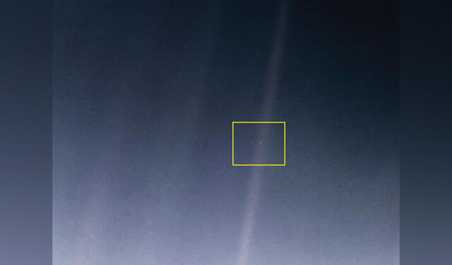 Carl Sagan comparó a la Tierra con una mota de polvo suspendida en un rayo de Sol | Foto: NASA/JPL-CALTECH