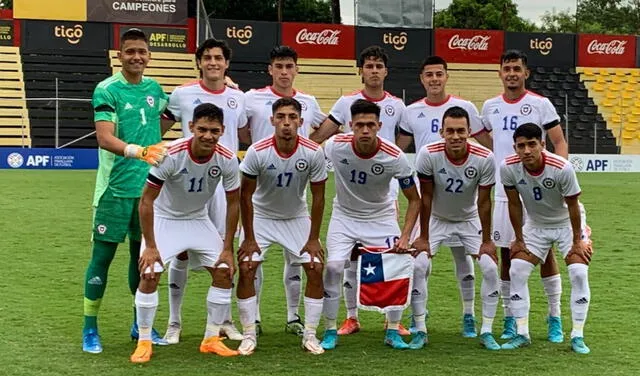 Pineau fue titular en el amistoso entre Chile y Paraguay. Foto: Selección chilena