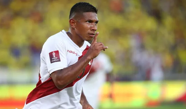 Perú vs Colombia: gol de Edison Flores para el 1-0 de la Bicolor en partido por las Eliminatorias Qatar 2022