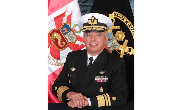 Vicealmirante  AP Adolfo  Menéndez Calle.