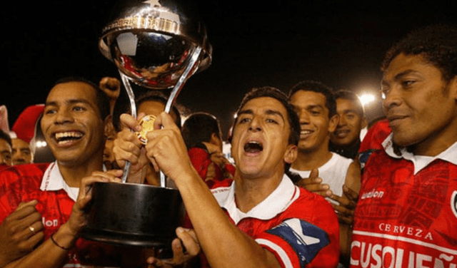 Cienciano ganó la Copa Sudamericana en 2003