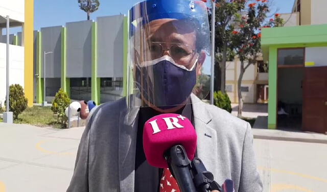 director rosa flores de oliva