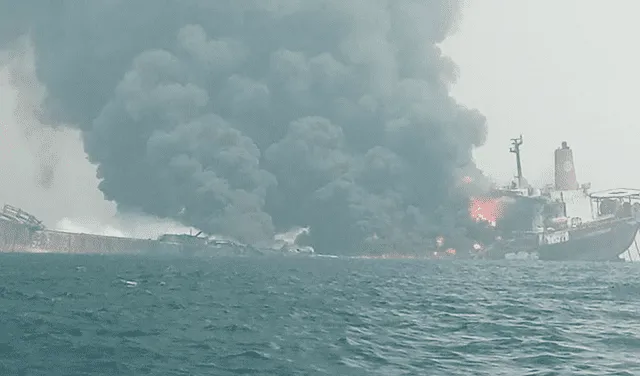 La fuerte explosión de un buque petrolero de Nigeria deja 10 desaparecidos