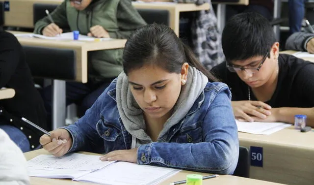 Carreras universitarias con mayor demanda en Perú