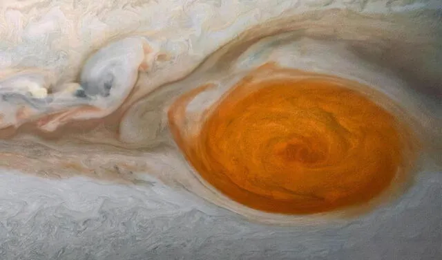 Observación cercana de la Gran Mancha Roja gracias a la nave espacial Juno. Foto: NASA
