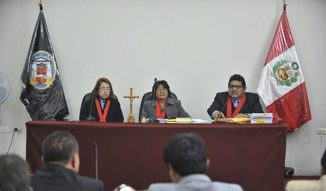 Jueces superiores Sonia Torre y Rómulo Carcausto, en los extremos, verán apelación de Keiko Fujimori. Foto: Poder Judicial.