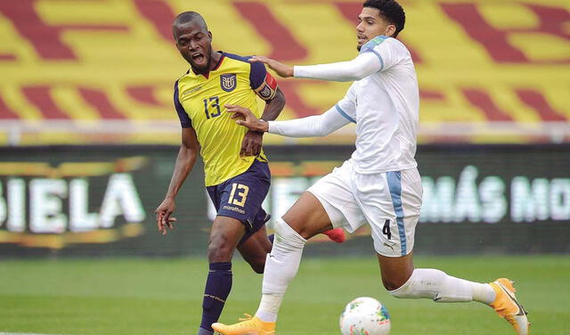 Por el partido de ida, Ecuador venció 4-2 a Uruguay en Quito. Foto: AFP