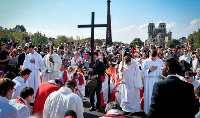 Semana Santa: ¿cuáles son las estaciones del Vía Crucis y cómo rezarlo?