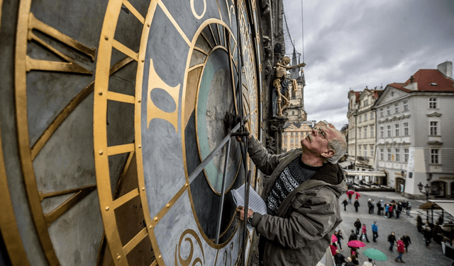 Reloj astronómico de Praga, conoce por qué es el más antiguo del mundo y como funciona